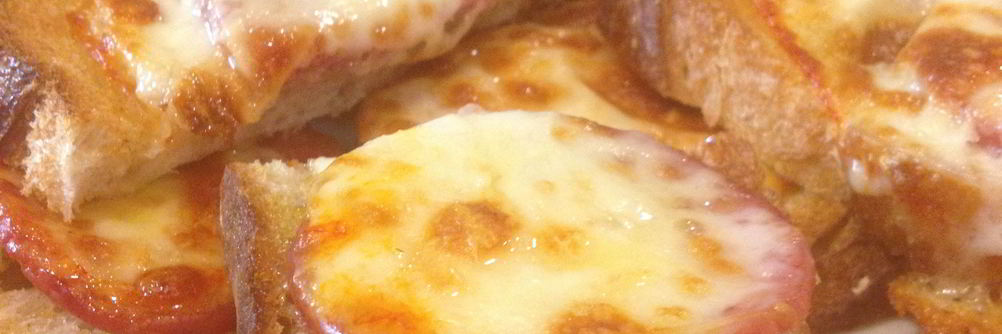 Горячие бутерброды с сыром