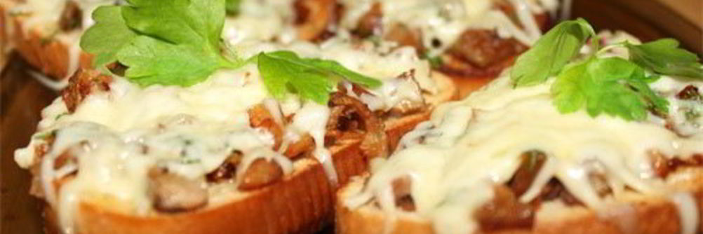 Горячие бутерброды с ветчиной