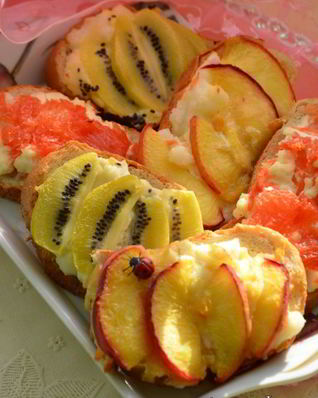 Летние горячие бутерброды