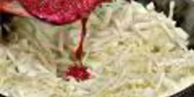 закрытые бутерброды с красной капустой