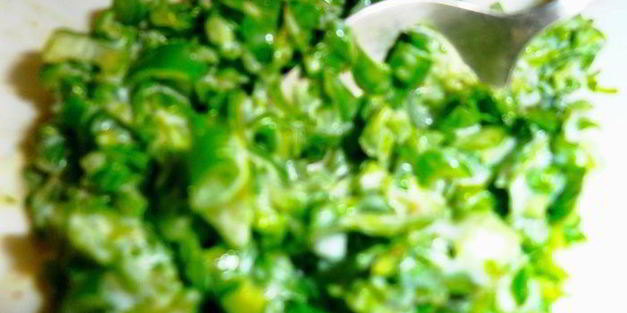 зеленый бутерброд с анчоусами