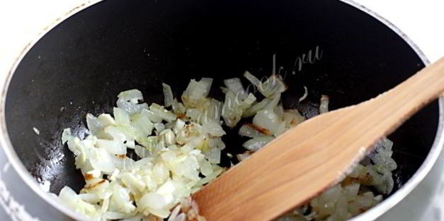 фетучини в томатном соусе с баклажанами