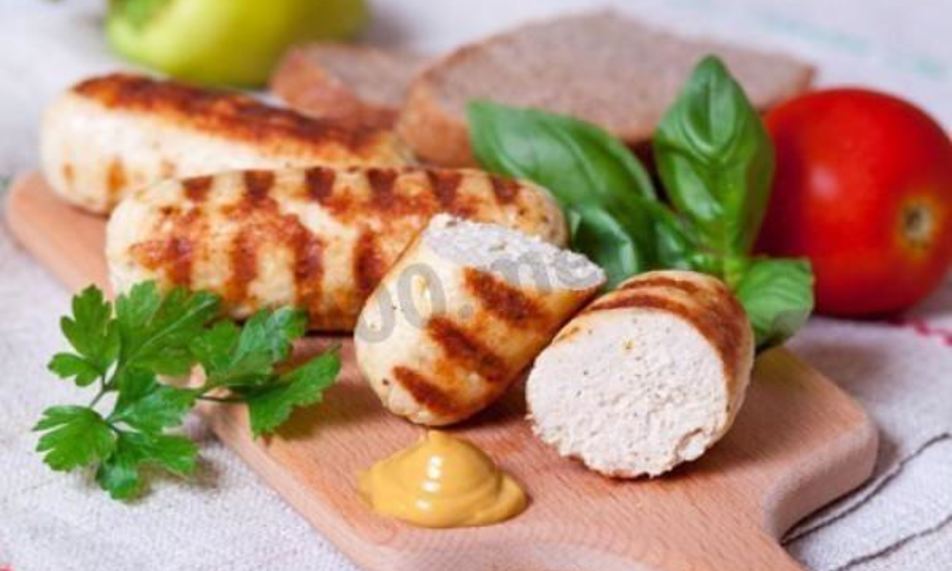 Рецепт куриных сосисок домашних в пищевого пленке