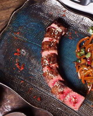 Маринованный тунец с лапшой удон