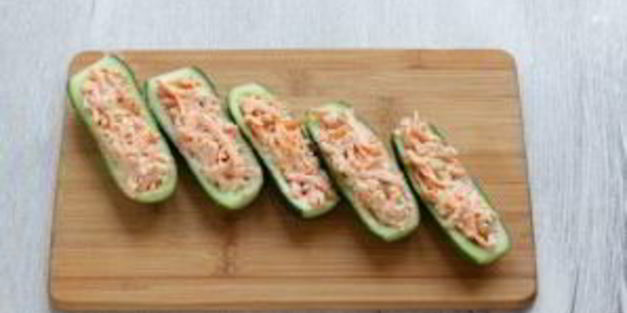 огурцы, фаршированные орехами