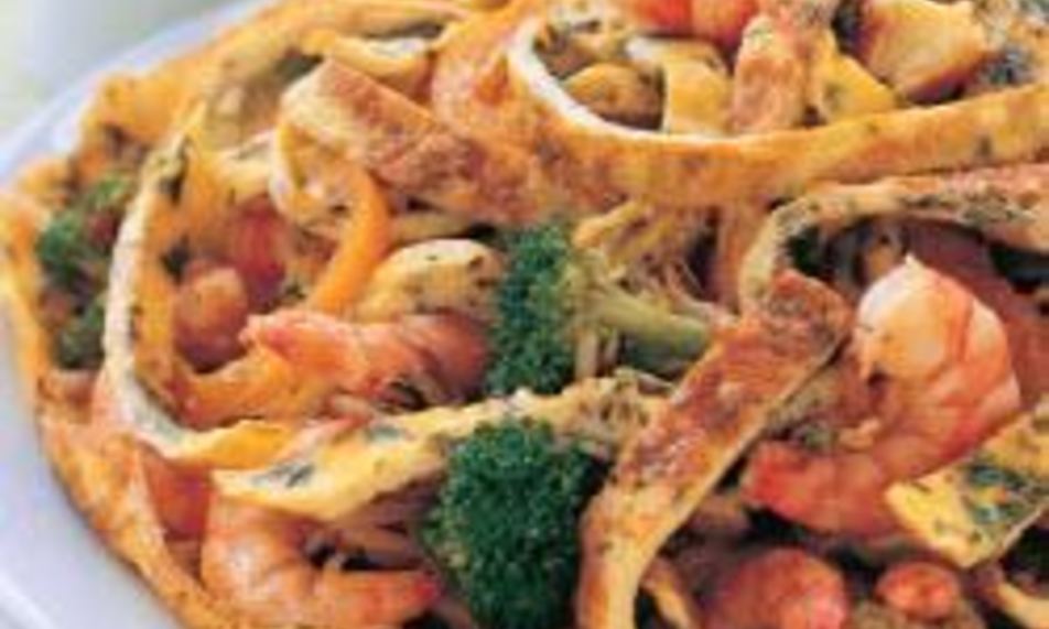 Рецепт китайский омлет фу-юнг с креветками и овощами