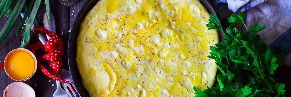 Омлет на сковороде