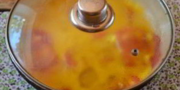 омлет с баклажанами и помидорами