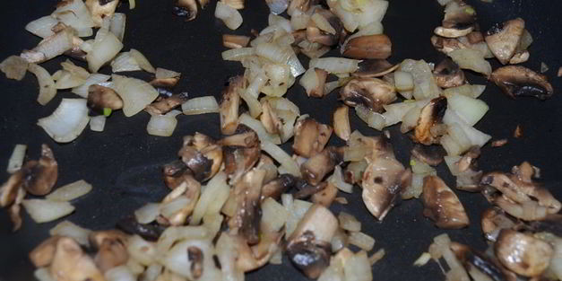 омлет с грибами