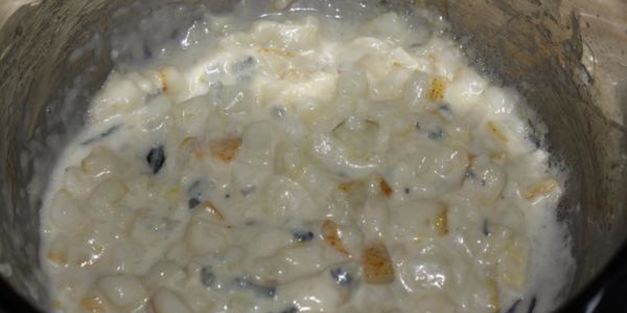 омлет с грушей и сыром дор блю