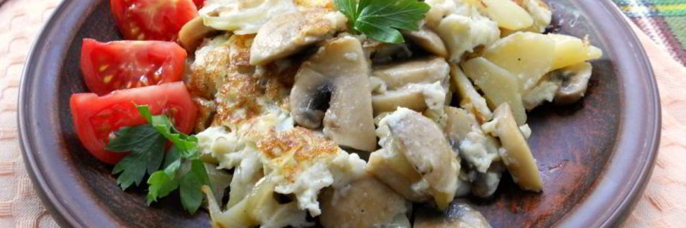 Омлет с картофелем и шампиньонами