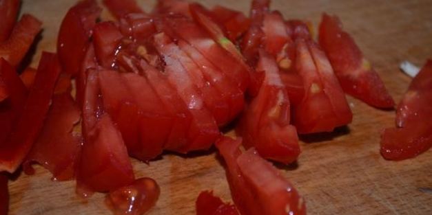 омлет с овощами и курицей