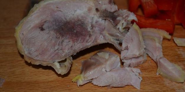 омлет с овощами и курицей