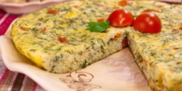 омлет с помидорами и картофелем