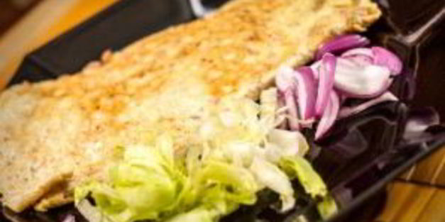 омлет с тунцом