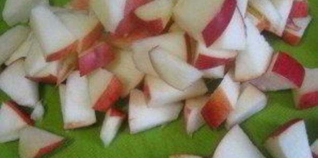 омлет с яблоками