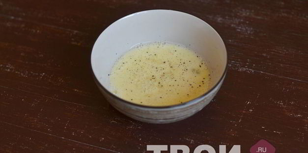 омлет с зеленым горошком и сыром