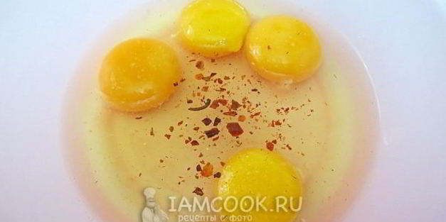 омлет в мешочке с молоком