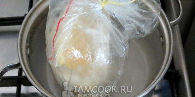 омлет в мешочке с молоком