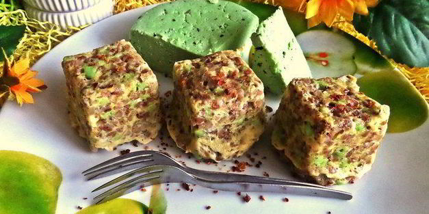 порционный омлет с гречкой