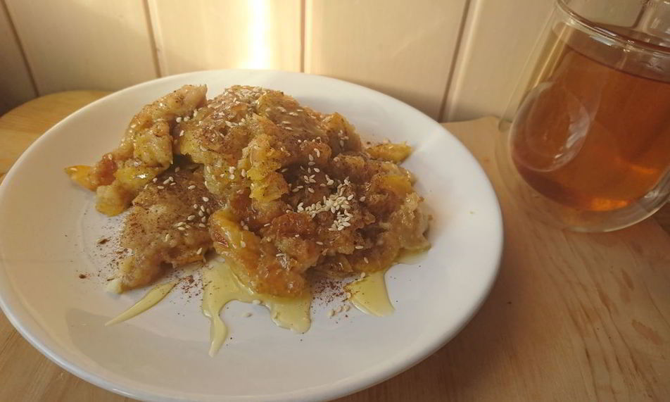 Рецепт сладкий омлет с яблоком