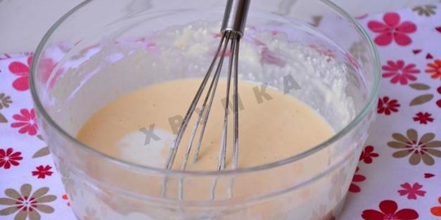 сладкий творожный омлет