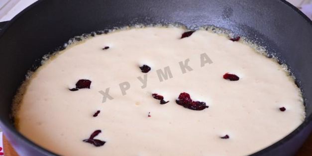 сладкий творожный омлет