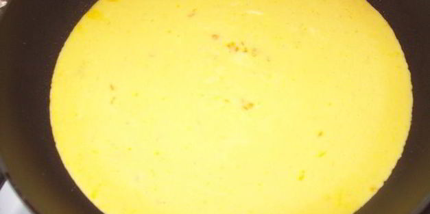 сметанный омлет с грибами