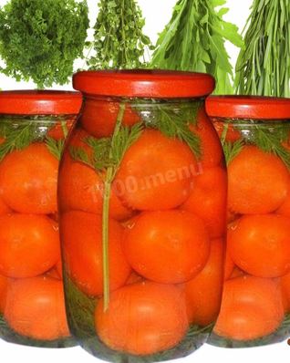 Помидоры с ботвой и яблочным уксусом