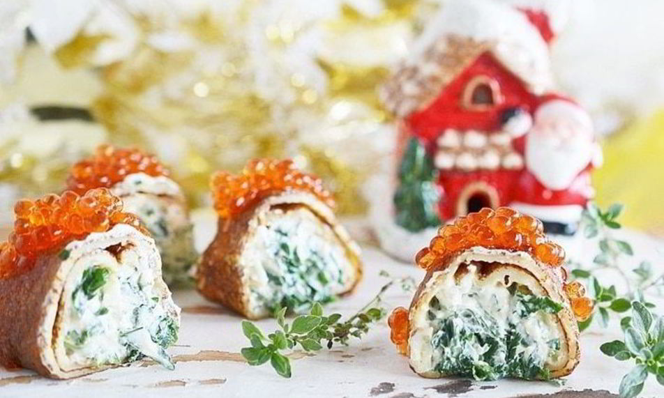 Рецепт блинные рулетики с рыбой и икрой
