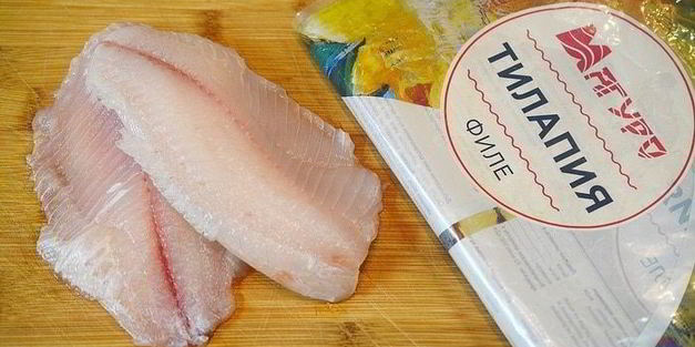 блинные рулетики с рыбой и икрой