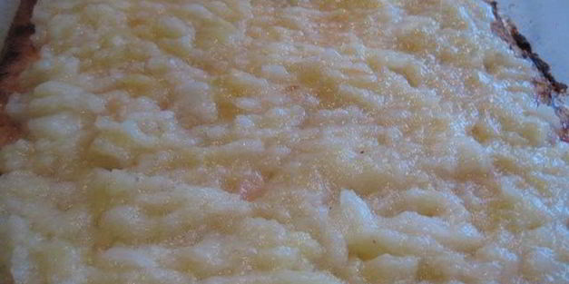 диетический меренговый рулет с яблоками