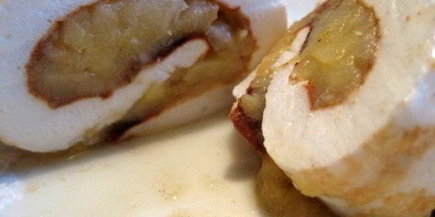 диетический меренговый рулет с яблоками