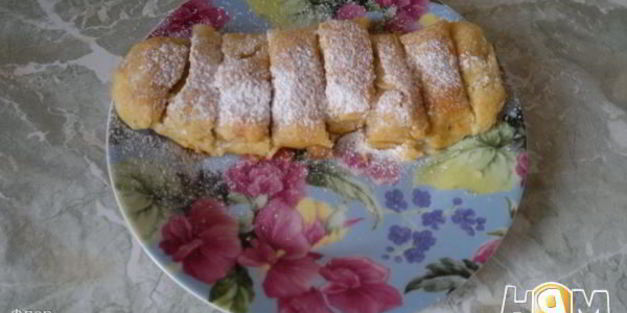 фруктовый рулет из творожного теста