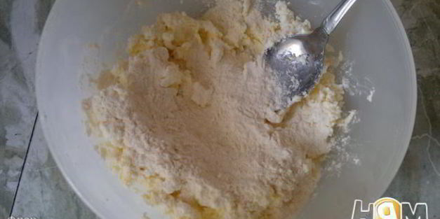 фруктовый рулет из творожного теста