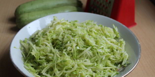 кабачковый рулет с грибами