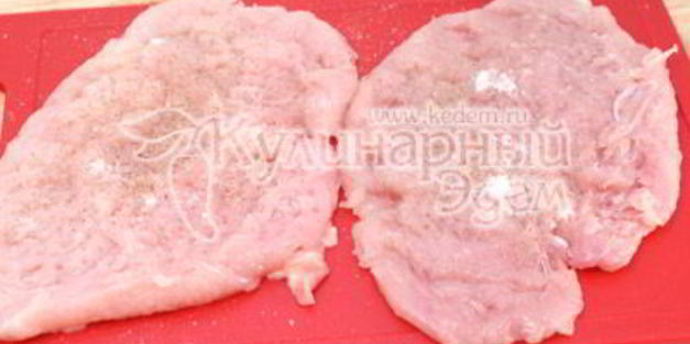 куриные рулетики с грибами и сыром