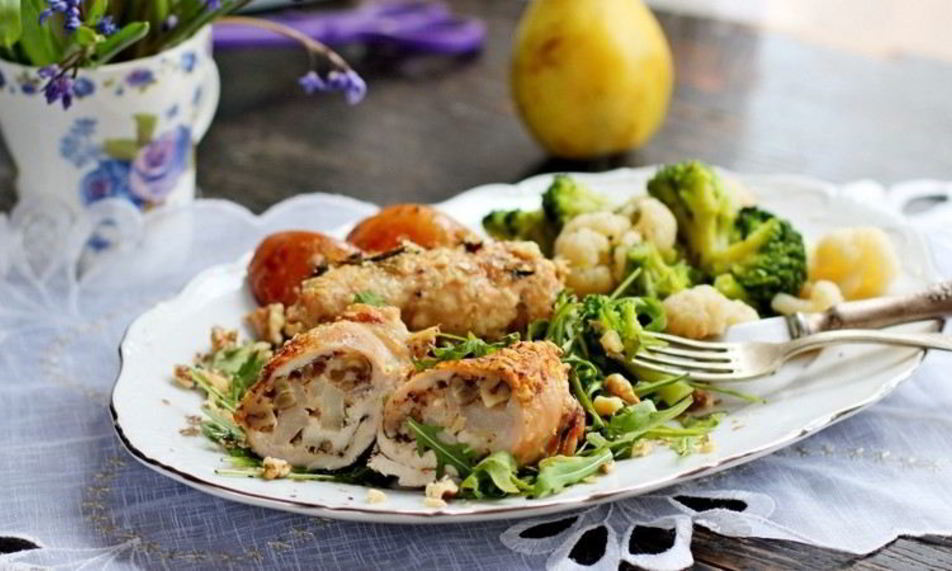 Рецепт куриные рулетики с грушей и орехами