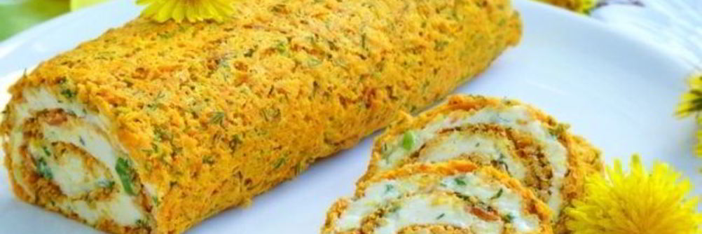 Морковный рулет с сыром и зеленью