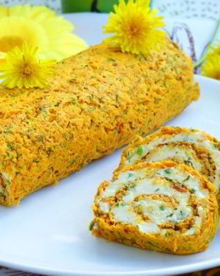 Морковный рулет с сыром и зеленью