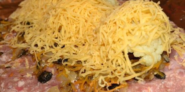 мясной рулет с цветной капустой