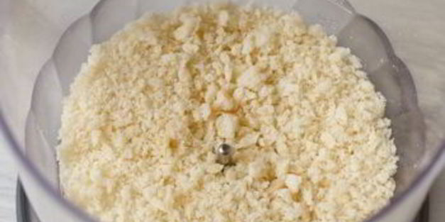 мясной рулет с вареными яйцами