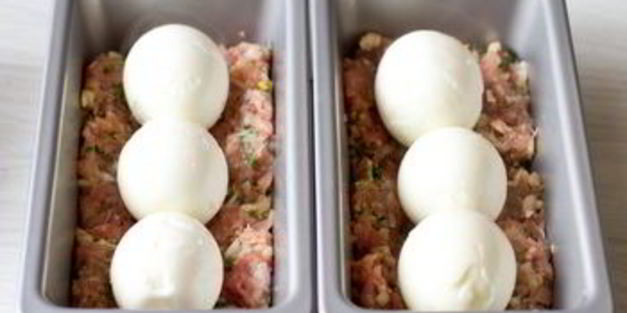 мясной рулет с вареными яйцами