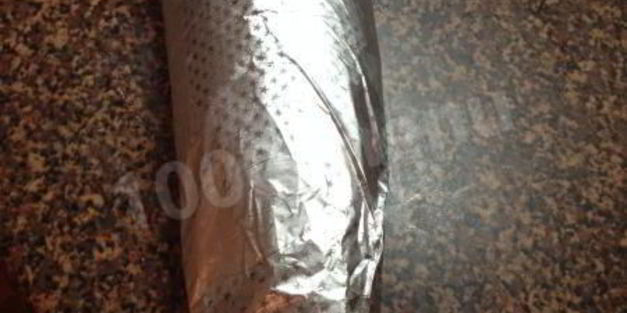 рулет из горбуши, фаршированный омлетом, грибами и луком