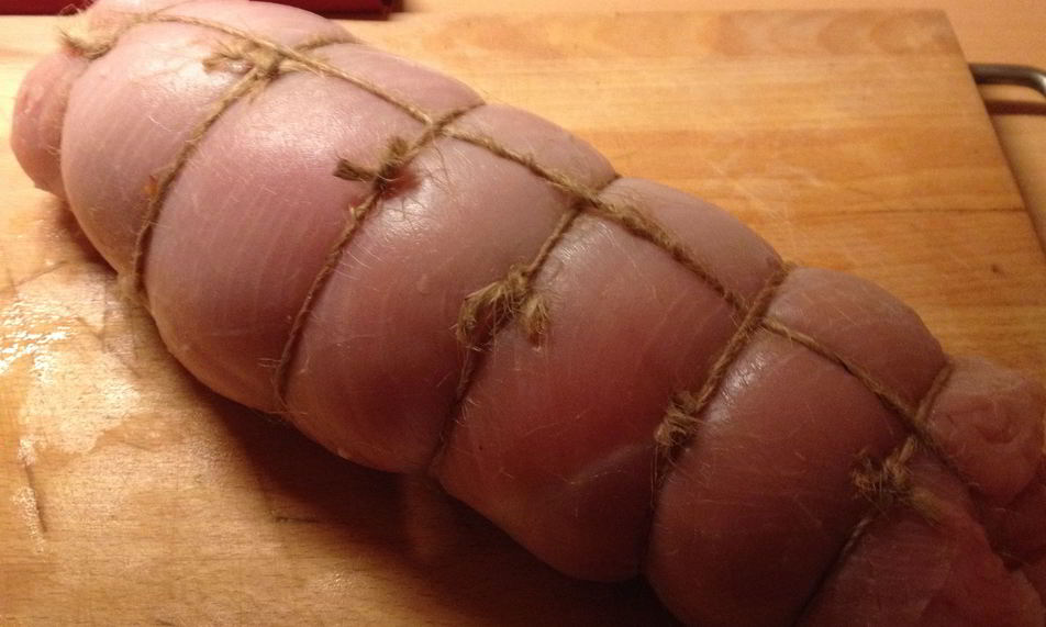 Рецепт рулет из индейки в беконе