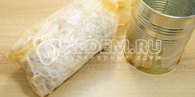 рулет из курицы деликатесный