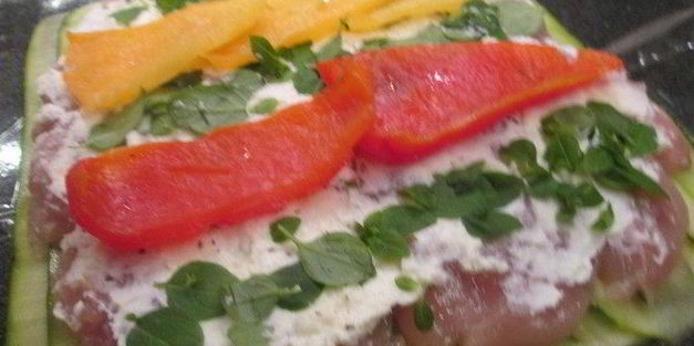 рулет из курицы в цукини