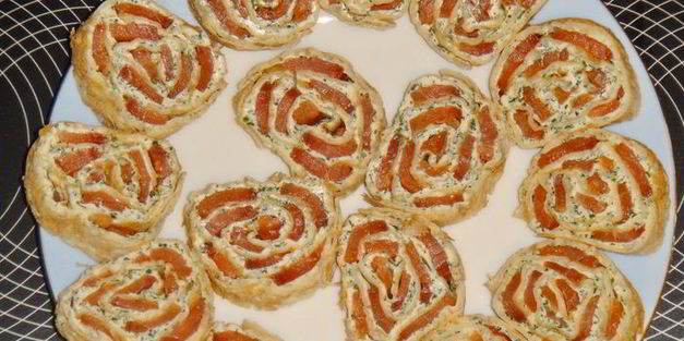 рулет из лаваша с красной рыбой