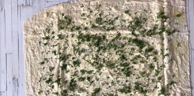 рулет из лаваша с ветчиной и сыром