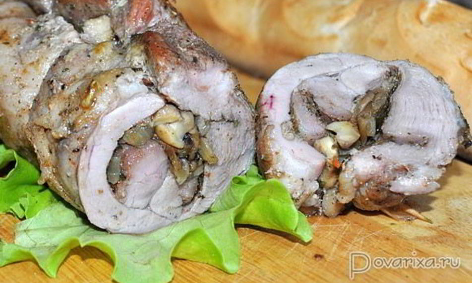 Рецепт рулет из свиной брюшины с грибами